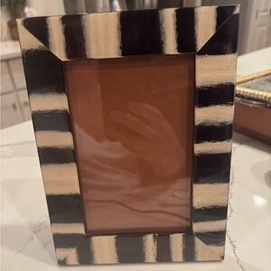 Saks Fifth Avenue 4x6 Black & White Zebra wood frame